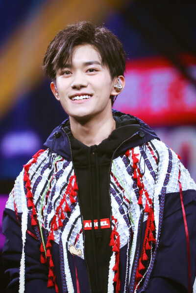 #易烊千玺 #TFBOYS 天猫双十一晚会 高清 帅气