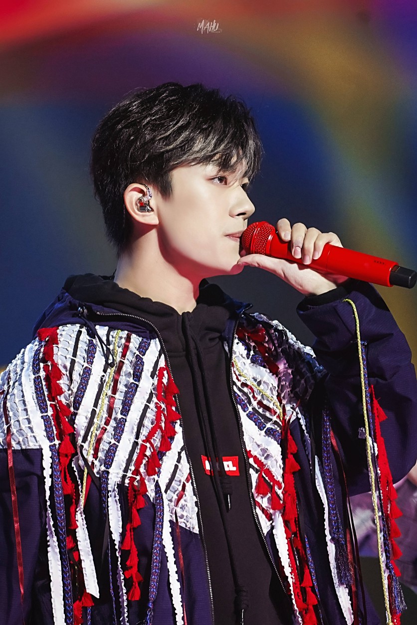 #易烊千玺 #TFBOYS 天猫双十一晚会 高清 帅气