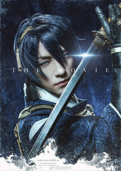 啊啊啊啊啊好期待！真人电影版《刀剣乱舞》官方公布了宣传海报与演员名单，并宣布将于2019年1月18日在日本上映！