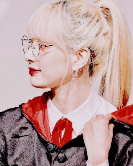 金炫延 专@祭今 