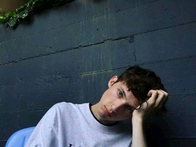 Troye