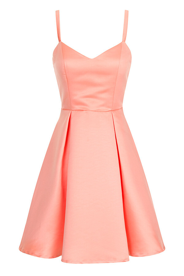 Girls On Film Coral Structured Bow Back Prom Dress