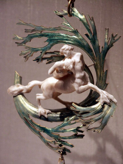 【传奇艺匠】法国珠宝的传奇天才——勒内.拉里科“René Lalique”作品鉴赏