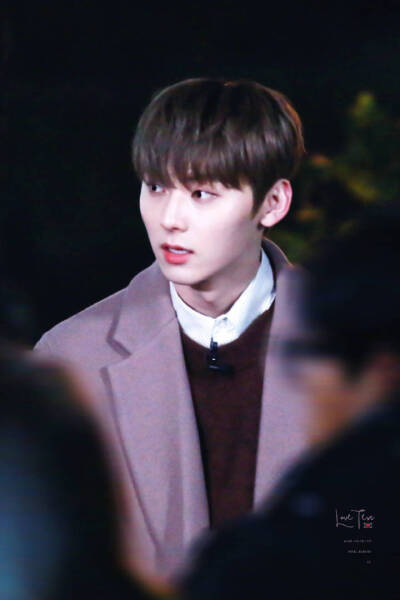 welcome back - hwang minhyun