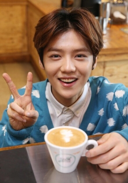 呆萌傻狍子 鹿晗 Luhan #壁纸 #头像