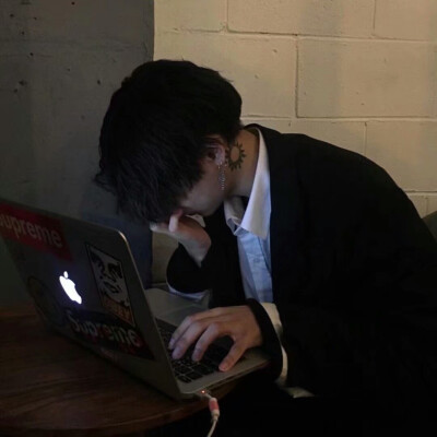 二传注明dt危险读物 男头+1