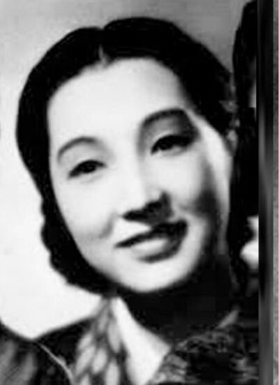 饭田蝶子
日本女演员.1897-1972年