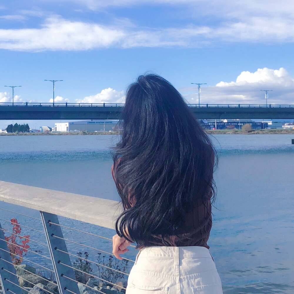 洝大人72 闺蜜 背影 侧脸 79