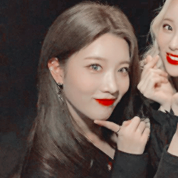 金定恩KimLip