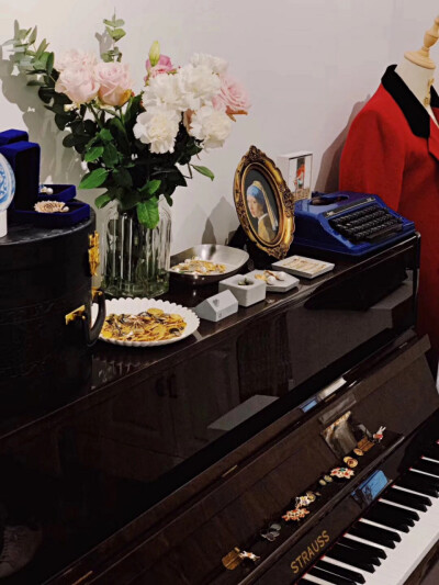 〈一千零一夜 Harem〉限量版画 作者微信见专辑描述 购买链接见下