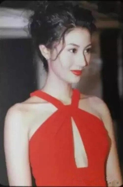 李嘉欣