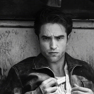  Robert Pattinson