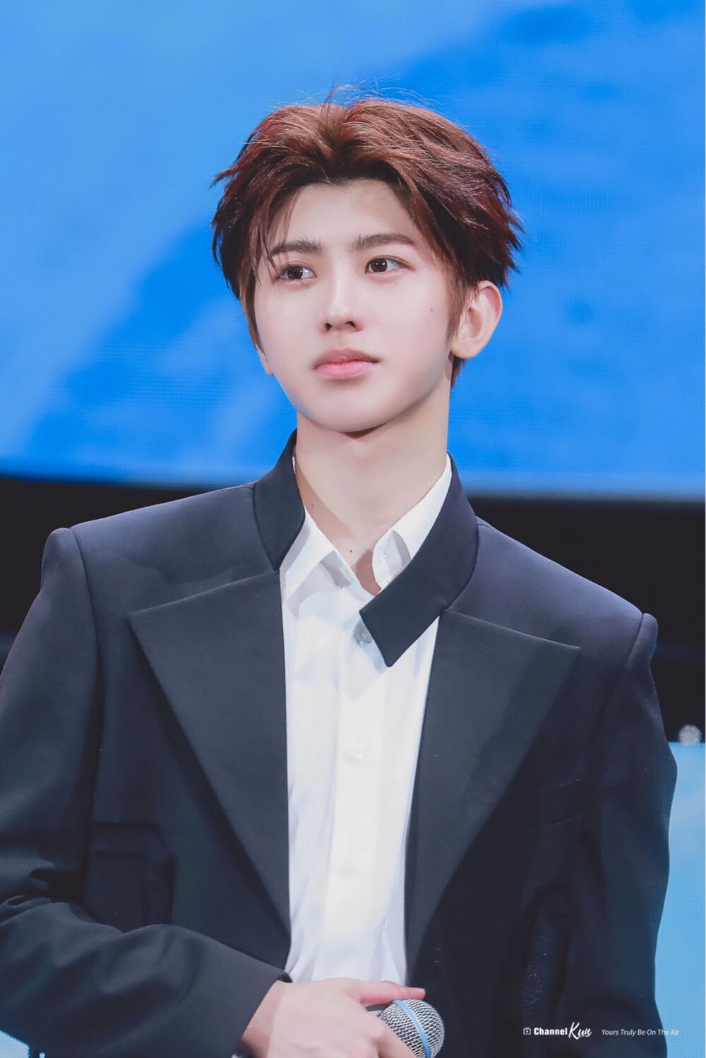 cr:CHANNEL_KUN丨蔡徐坤 20181130NPC专辑分… - 高清图片，堆糖，美图壁纸兴趣社区