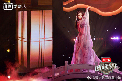 鞠婧祎 国风美少年
