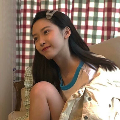 今日份女头像 点赞瘦十斤.