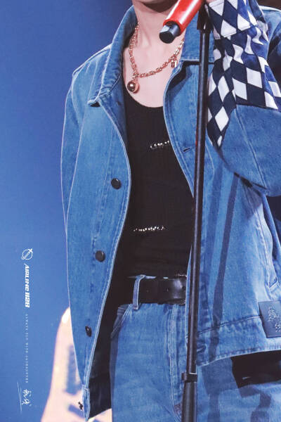 易烊千玺
爱奇艺尖叫之夜
【野】
图cr.
