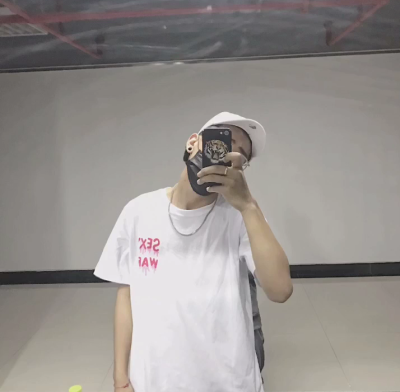 你是我想躲又想遇见的人