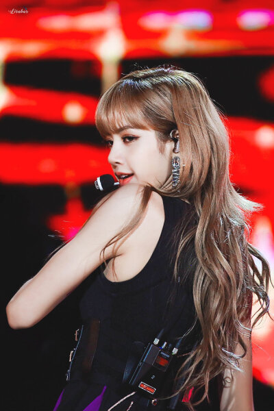 Lalisa M