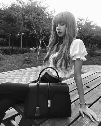 Lalisa M