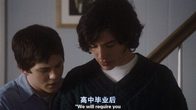 壁花少年，埃兹拉米勒ezra miller