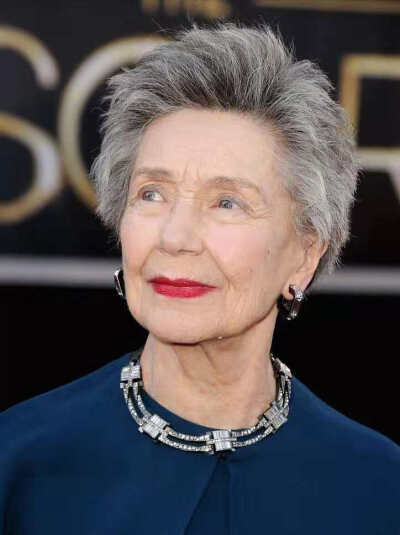 埃玛妞丽娃
Emmanuelle Riva
法国女演员.1927-2017年.第38届凯撒奖最佳女演员