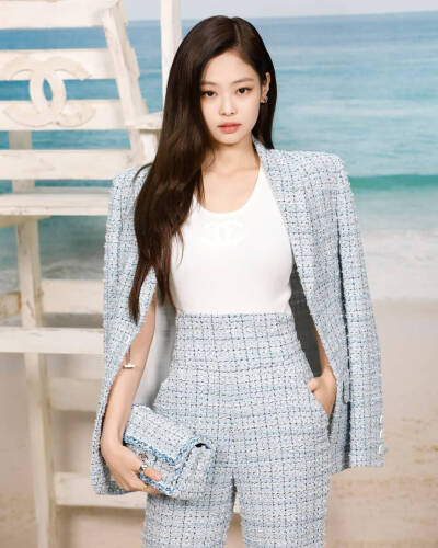 Jennie壁纸无水印♥
仙女本仙没错了