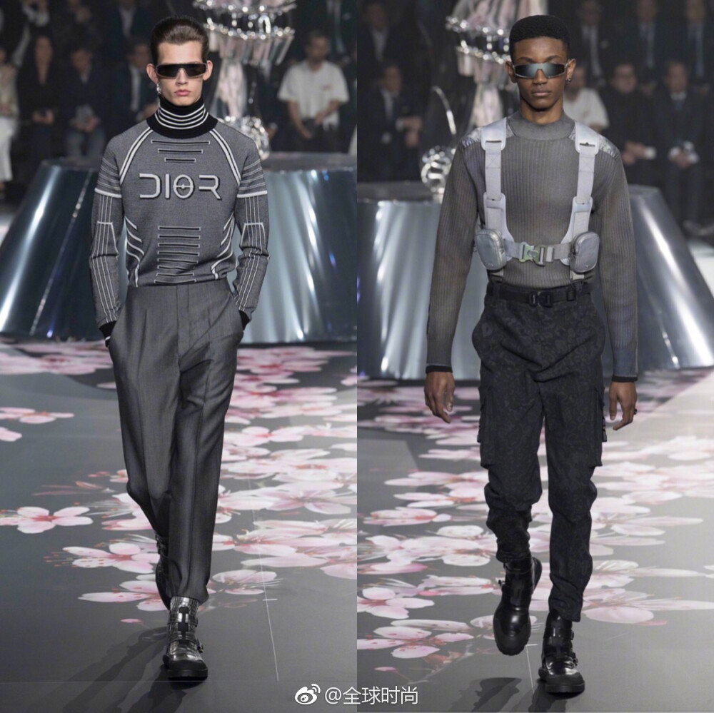 Dior 2019早秋男装系列东京发布秀，此次迪奥男装艺术总监KIM JONES从日本传统文化与日本当代艺术家空山基的作品中汲取灵感，并将此成功融入整个早秋男装系列的设计中，呈现出这场极具未来感的时尚大秀。