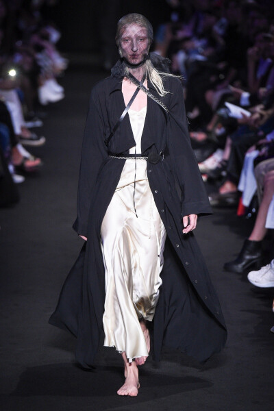 Ann Demeulemeester 2019 春夏高级成衣