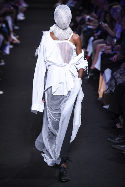 Ann Demeulemeester 2019 春夏高级成衣