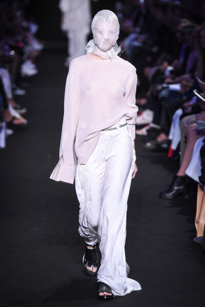 Ann Demeulemeester 2019 春夏高级成衣