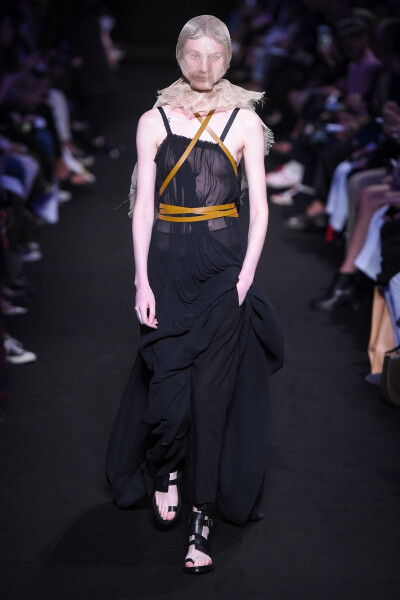 Ann Demeulemeester 2019 春夏高级成衣