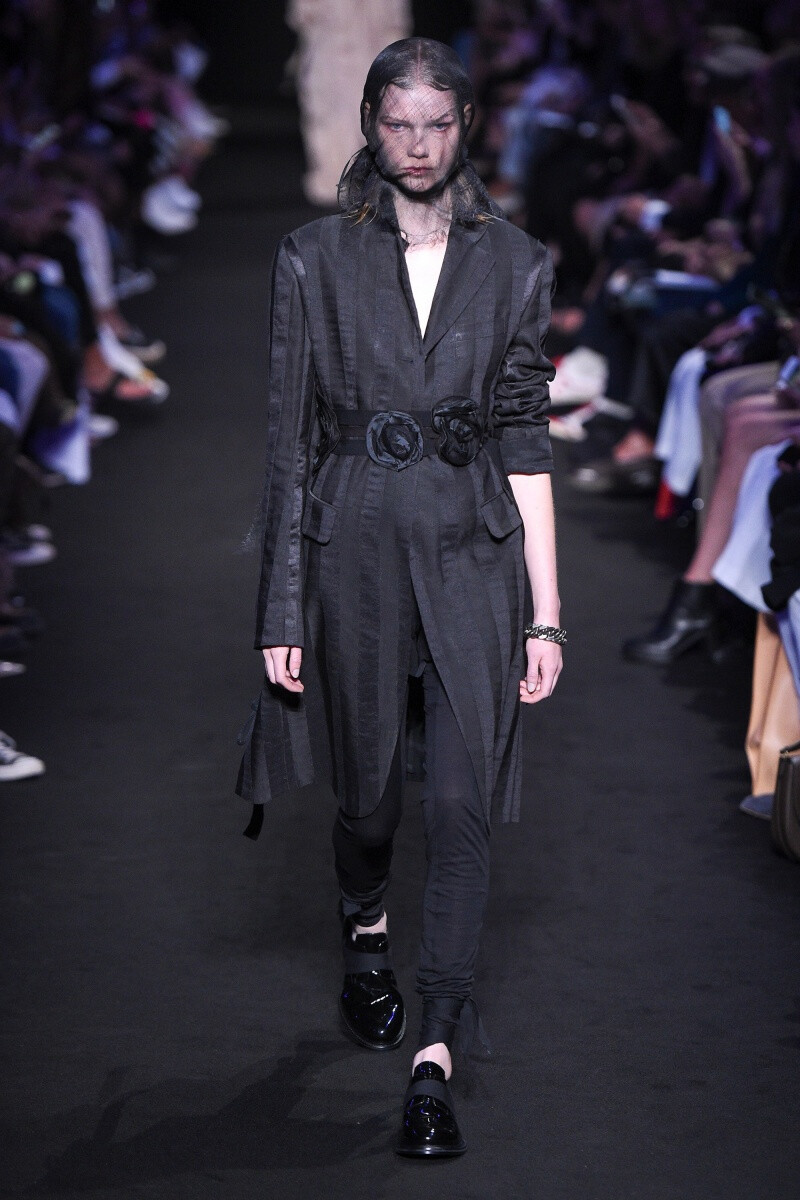 Ann Demeulemeester 2019 春夏高级成衣