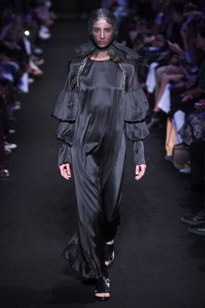 Ann Demeulemeester 2019 春夏高级成衣