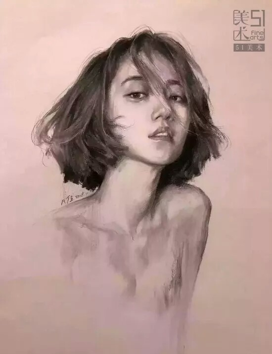 素描头像女生