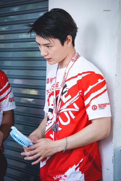 KristPerawat 泰剧一年生 王慧侦 暖暖 阿日学长 Arthit
cr.Twitter:@logo