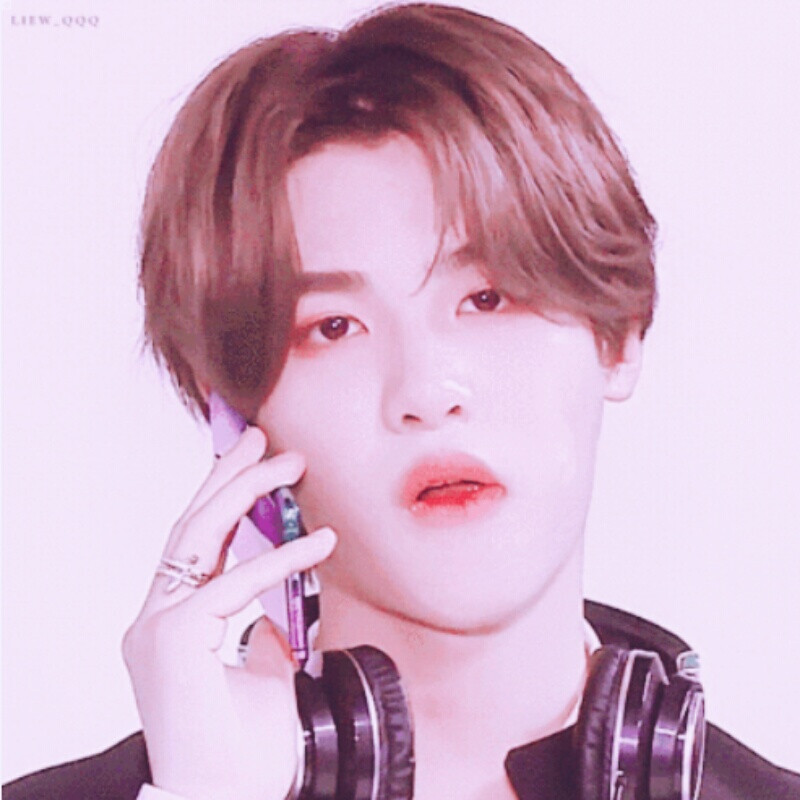 黄明昊 by心系小廷