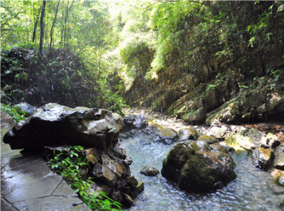 黑山谷风景区