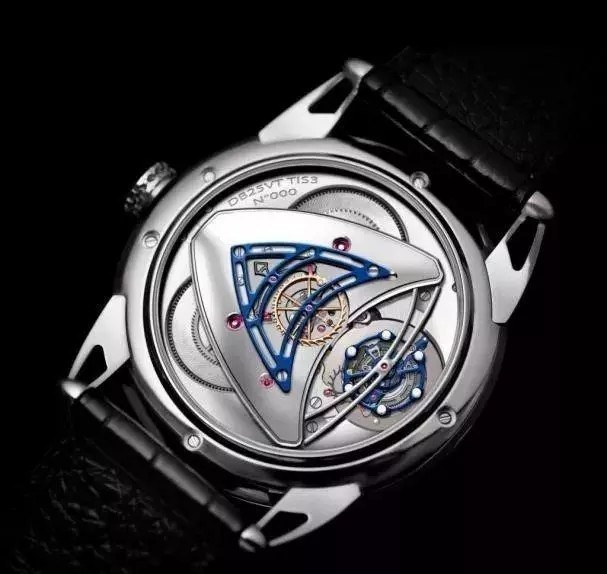 De Bethune 用表盘演绎的蓝色梦想——
DB25 Starry Varius陀飞轮“背板”