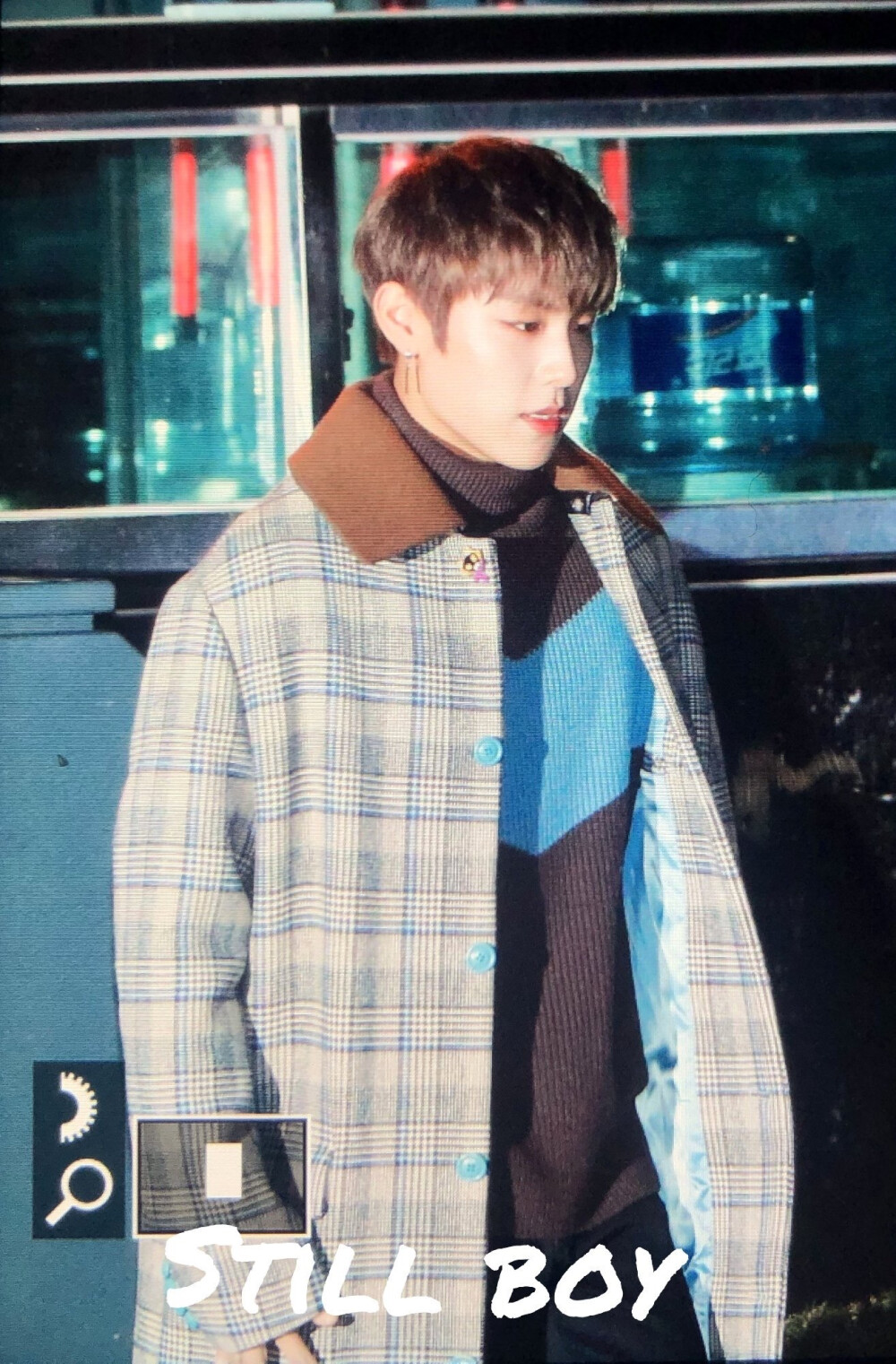 朴佑镇 wannaone 帕五金 181207