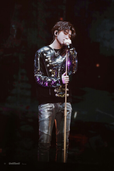 咪咕汇
waitwaitwait舞台