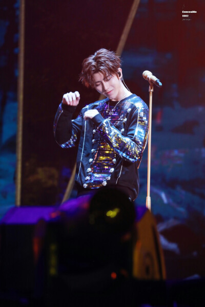 咪咕汇
waitwaitwait舞台