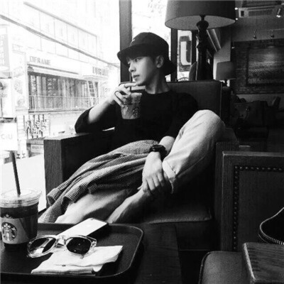 _SUNNY.【男头】[高清精选][个性简约][清新日韩][欧美黑白][伤感意境][男生头像]禁二传