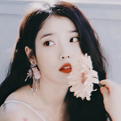 IU