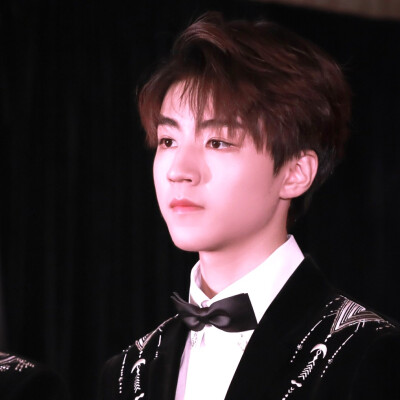 二传注明沈妤昔。