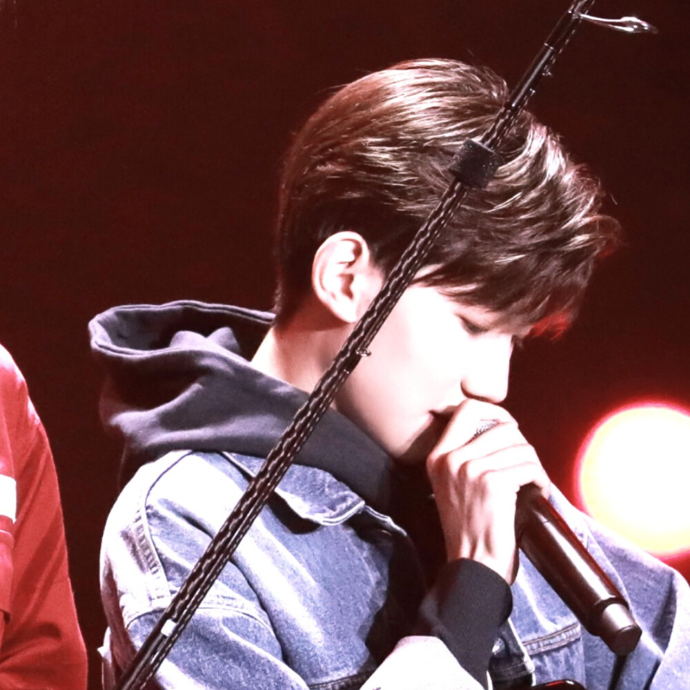 二传注明沈妤昔。