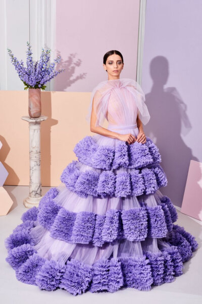 克里斯蒂安·西里亚诺 Christian Siriano 2019早秋系列Lookbook (Pre-Fall 2019)