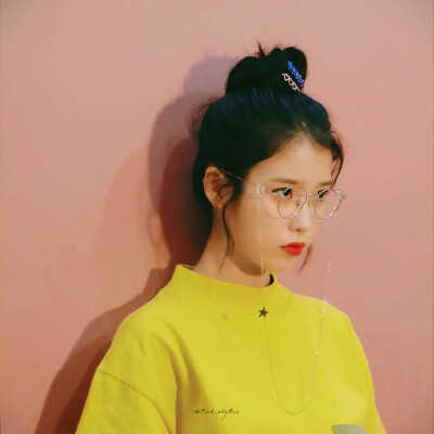 IU 头像