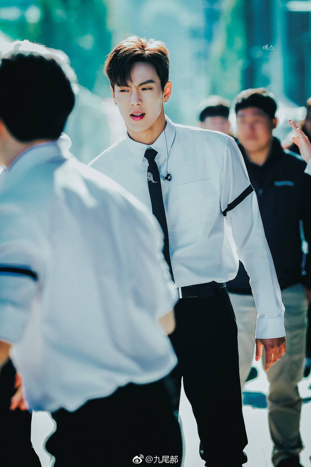 孙贤祐 shownu monstax