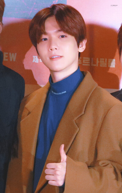 BAEKHYUN 边伯贤