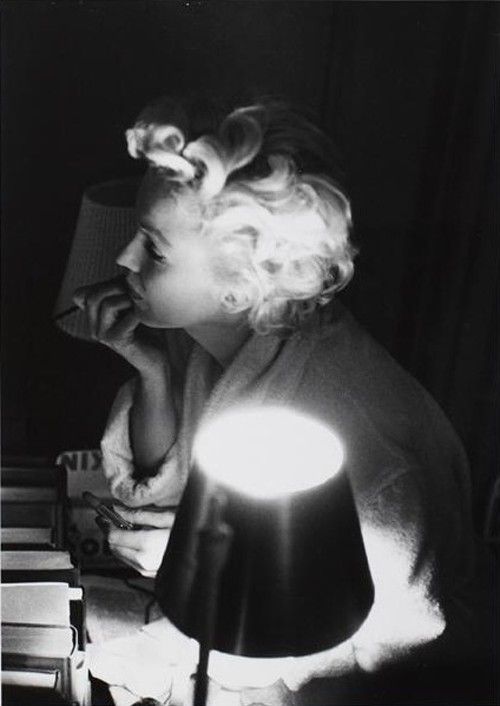 Marilyn Monroe photographed by Sam Shaw in 1957